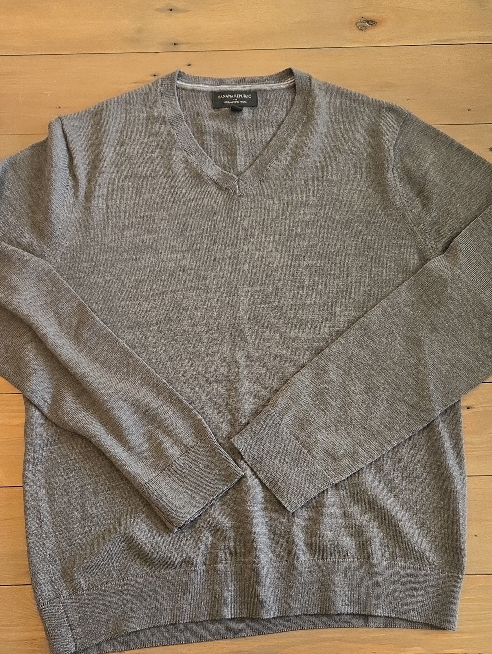 Banana Republic Men's V-Neck Sweater
